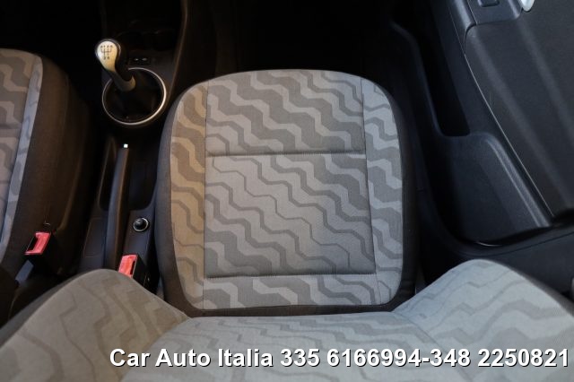 SKODA Fabia usata, con Bluetooth