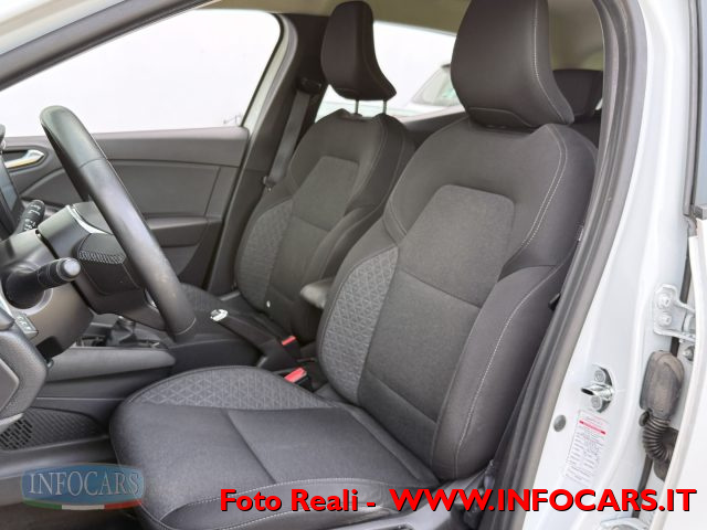 RENAULT Clio usata, con Alzacristalli elettrici