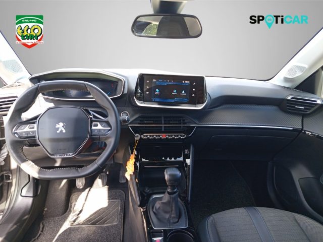 PEUGEOT 208 usata, con Sedile posteriore sdoppiato