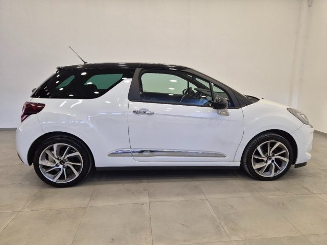 DS AUTOMOBILES DS 3 usata, con Autoradio