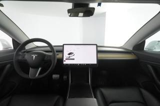 TESLA Model 3 usata 9