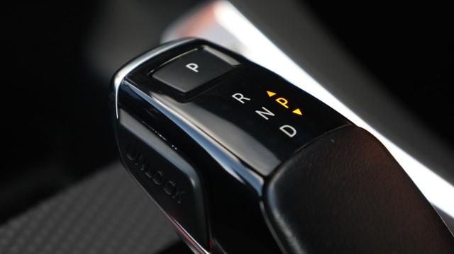 DS AUTOMOBILES DS 7 usata, con Sensore di pioggia