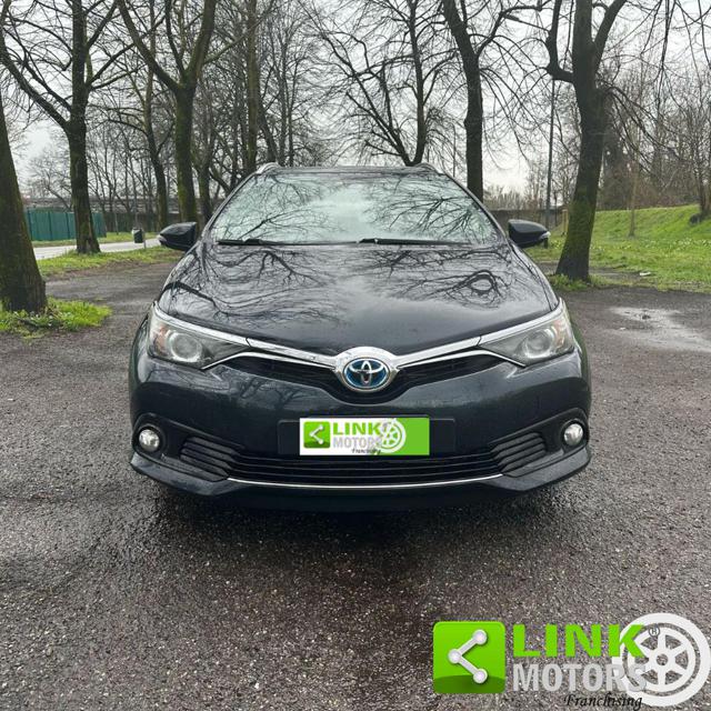 TOYOTA Auris usata, con Airbag laterali