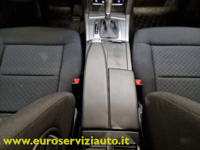 MERCEDES-BENZ E 220 usata, con Chiusura centralizzata telecomandata
