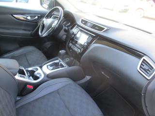 NISSAN Qashqai usata, con Sensori di parcheggio anteriori