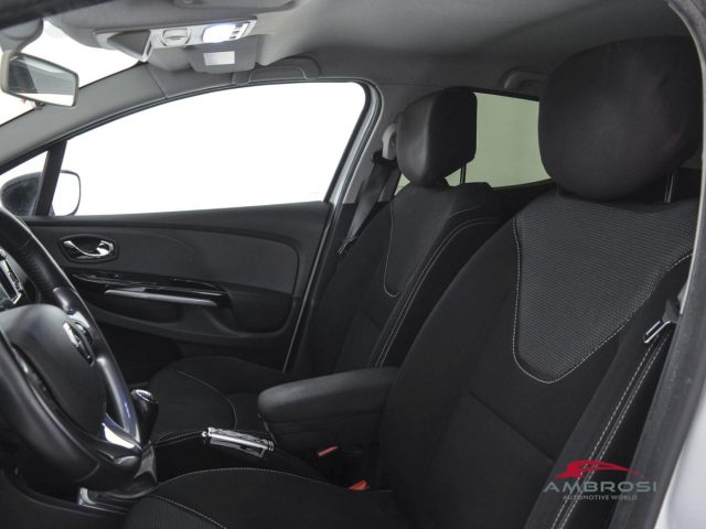 RENAULT Clio usata 8
