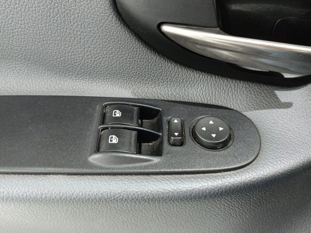 LANCIA Ypsilon usata 16