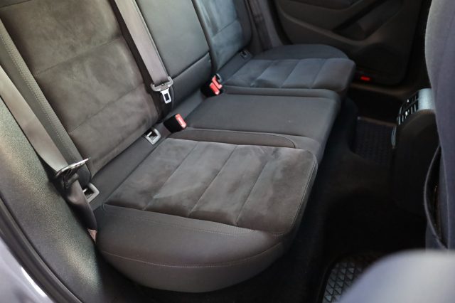 VOLKSWAGEN Golf usata 99