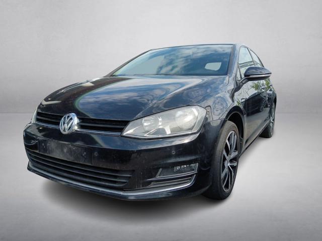 VOLKSWAGEN Golf usata, con ABS