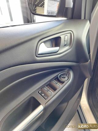 FORD Kuga usata 26