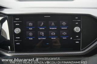 VOLKSWAGEN T-Cross usata 16