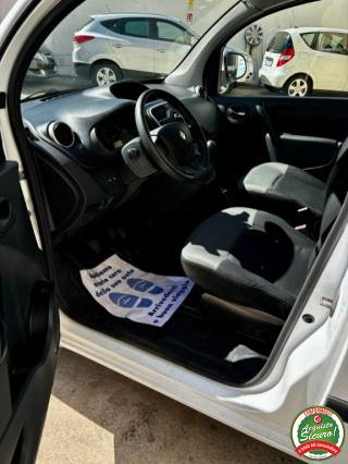 RENAULT Kangoo usata, con Boardcomputer