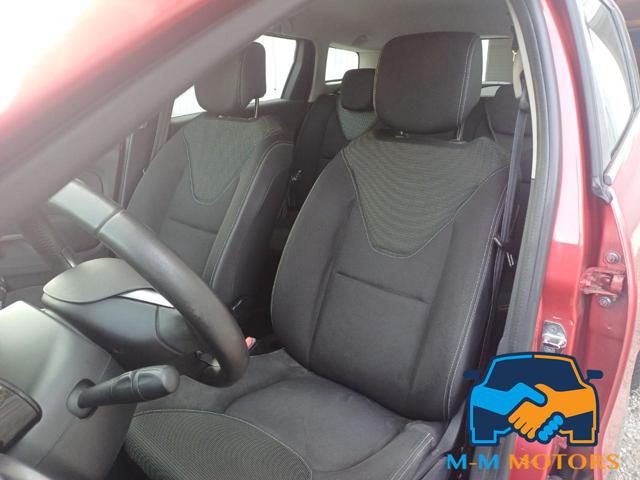 RENAULT Clio usata, con Climatizzatore