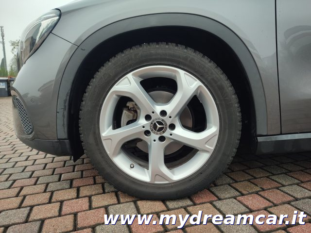 MERCEDES-BENZ GLA 220 usata 36