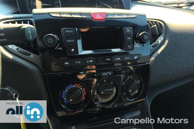 LANCIA Ypsilon usata 8