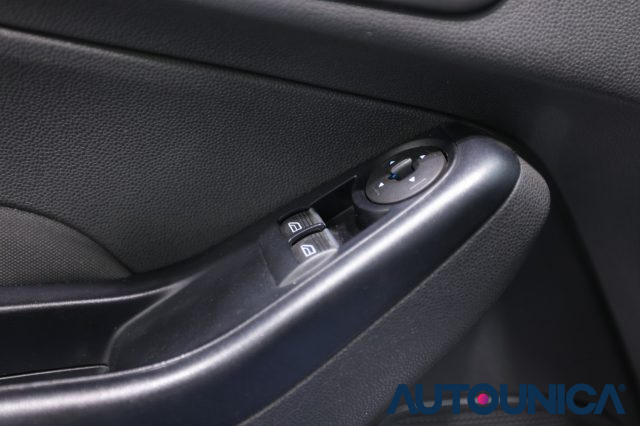 FORD Fiesta usata 28