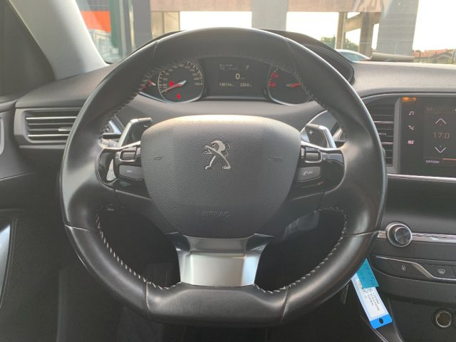 PEUGEOT 308 usata, con Controllo automatico clima