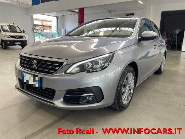 PEUGEOT 308 usata, con Airbag