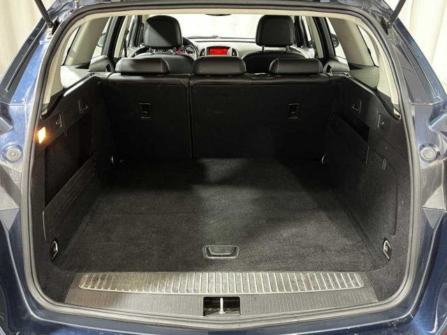 OPEL Astra usata, con Sensore di pioggia