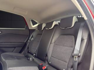 RENAULT Captur usata, con Sistema di navigazione