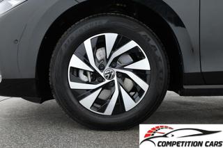 VOLKSWAGEN Passat usata, con Touch screen