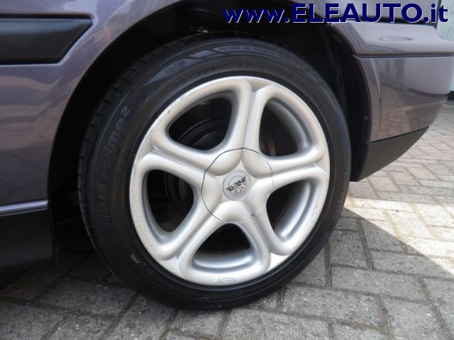 VOLKSWAGEN Golf Cabriolet usata, con Antifurto