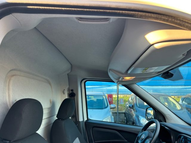 FIAT Doblo usata 16