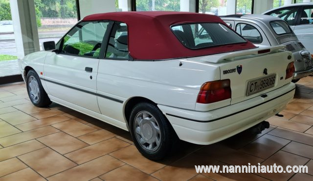 FORD Escort usata 1