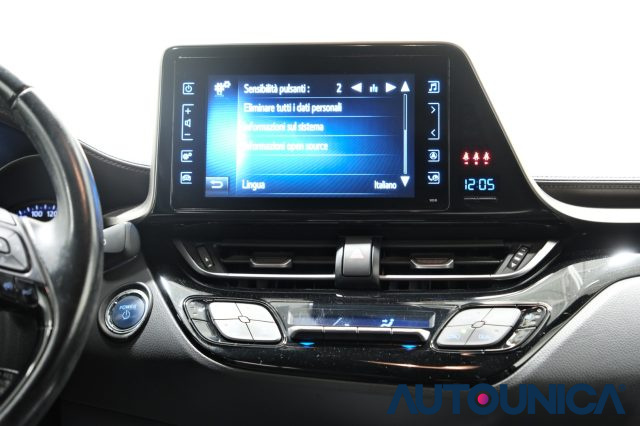 TOYOTA C-HR usata, con Blind spot monitor