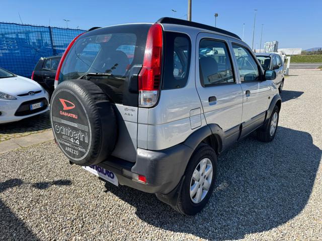 DAIHATSU Terios usata, con Autoradio