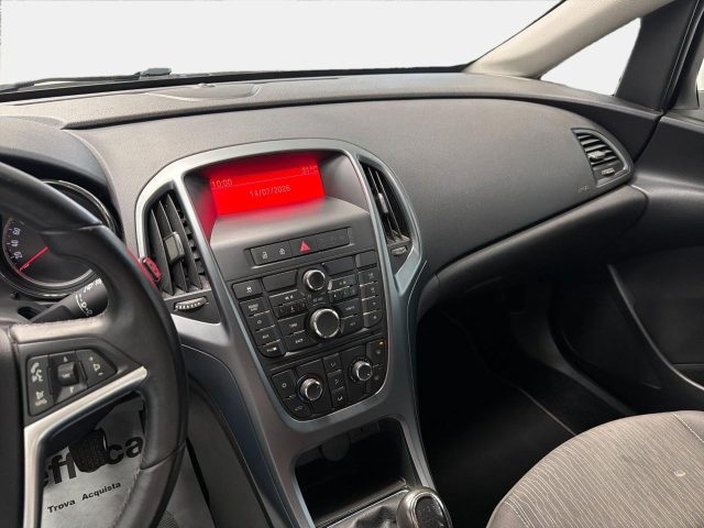 OPEL Astra usata, con Controllo trazione
