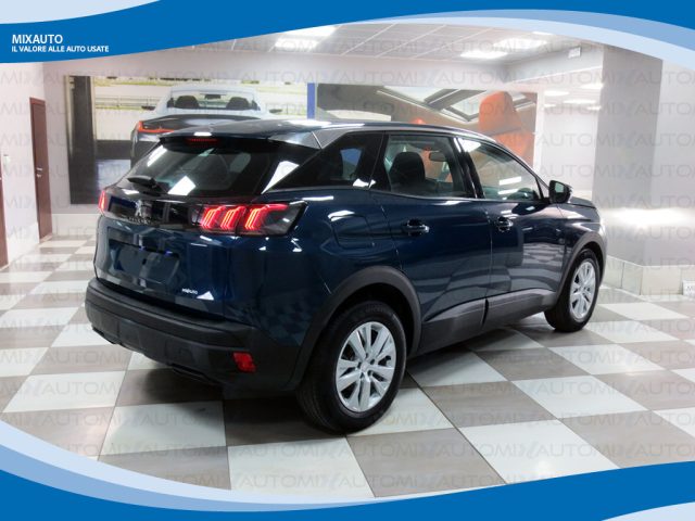 PEUGEOT 3008 usata, con Airbag