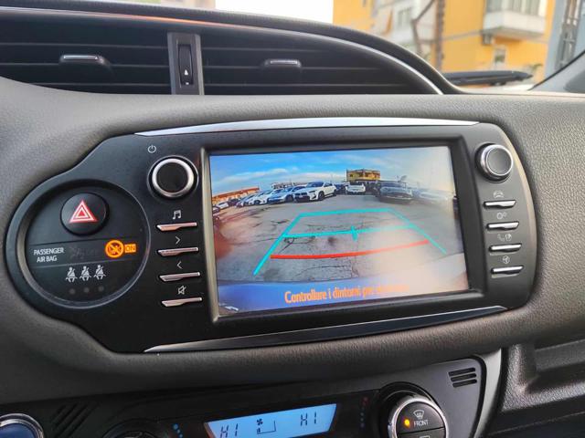 TOYOTA Yaris usata, con ESP