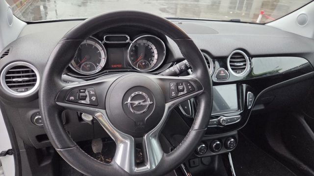 OPEL Adam usata, con Airbag