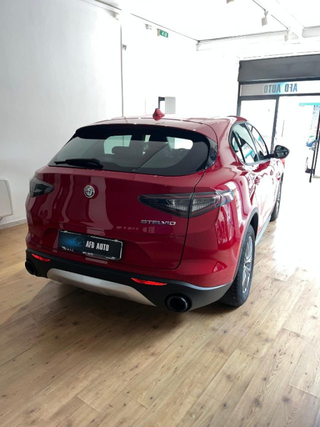 ALFA ROMEO Stelvio usata, con Airbag laterali