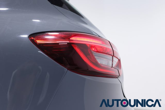 RENAULT Clio usata, con Riconoscimento dei segnali stradali