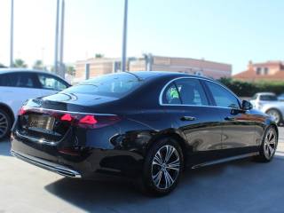 MERCEDES-BENZ E 220 usata, con Autoradio