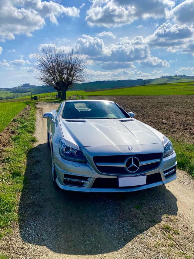 MERCEDES-BENZ SLK 200 usata, con Volante in pelle