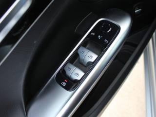 MERCEDES-BENZ C 200 usata, con Bracciolo