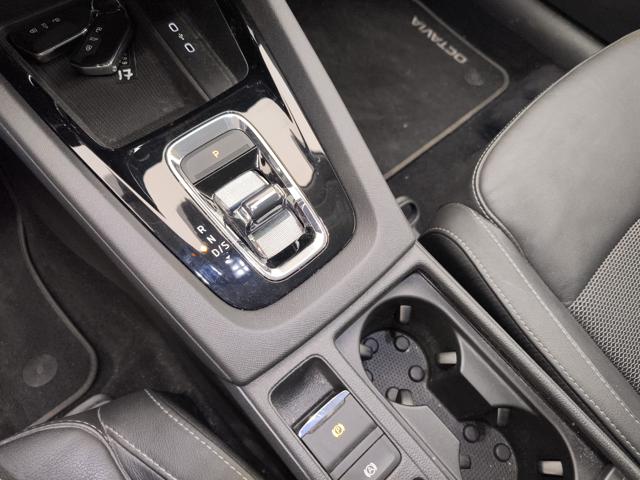 SKODA Octavia usata, con Sedile posteriore sdoppiato