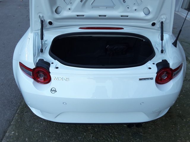 MAZDA MX-5 usata, con Volante in pelle