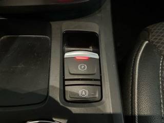 RENAULT Arkana usata, con Hill holder