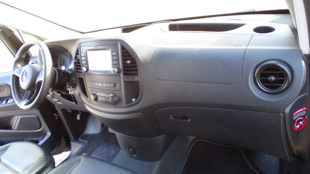 MERCEDES-BENZ Vito usata 80