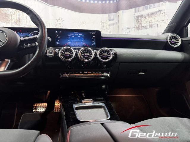 MERCEDES-BENZ A 200 usata, con Fari Xenon