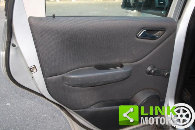 MERCEDES-BENZ A 180 usata, con Servosterzo