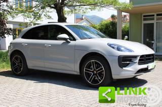 PORSCHE Macan 2.0