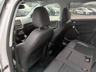 PEUGEOT 2008 usata, con Controllo automatico clima