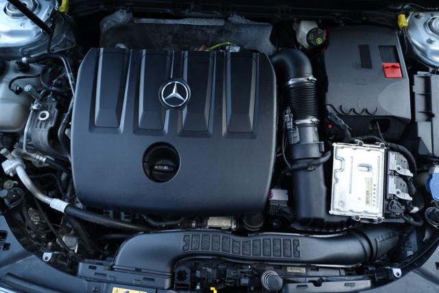 MERCEDES-BENZ A 200 usata, con Chiamata automatica per emergenze