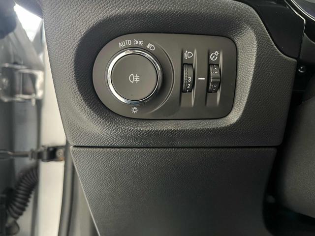 OPEL Corsa usata, con Controllo trazione