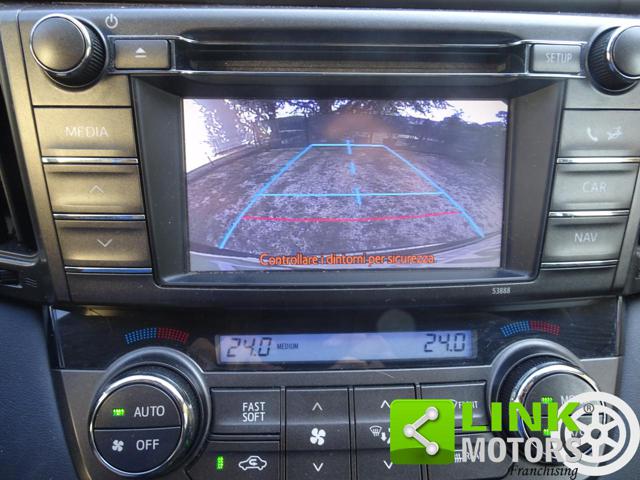TOYOTA RAV 4 usata, con Fari Xenon